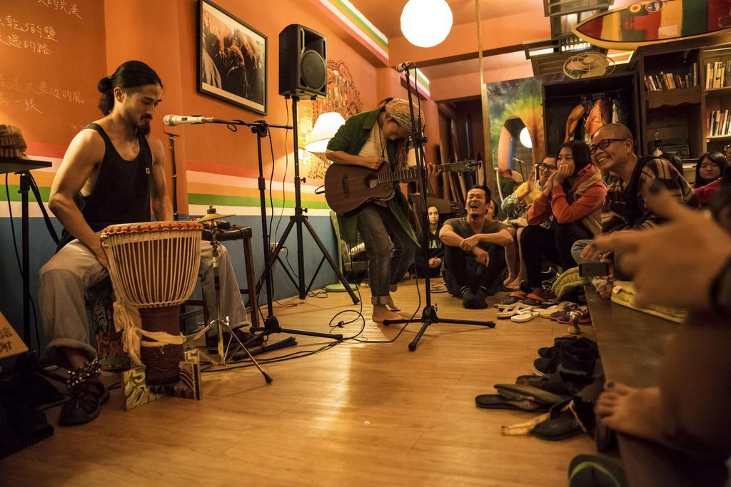 Hostel Rainbow Wave Hengchun Old Town Zewnętrze zdjęcie