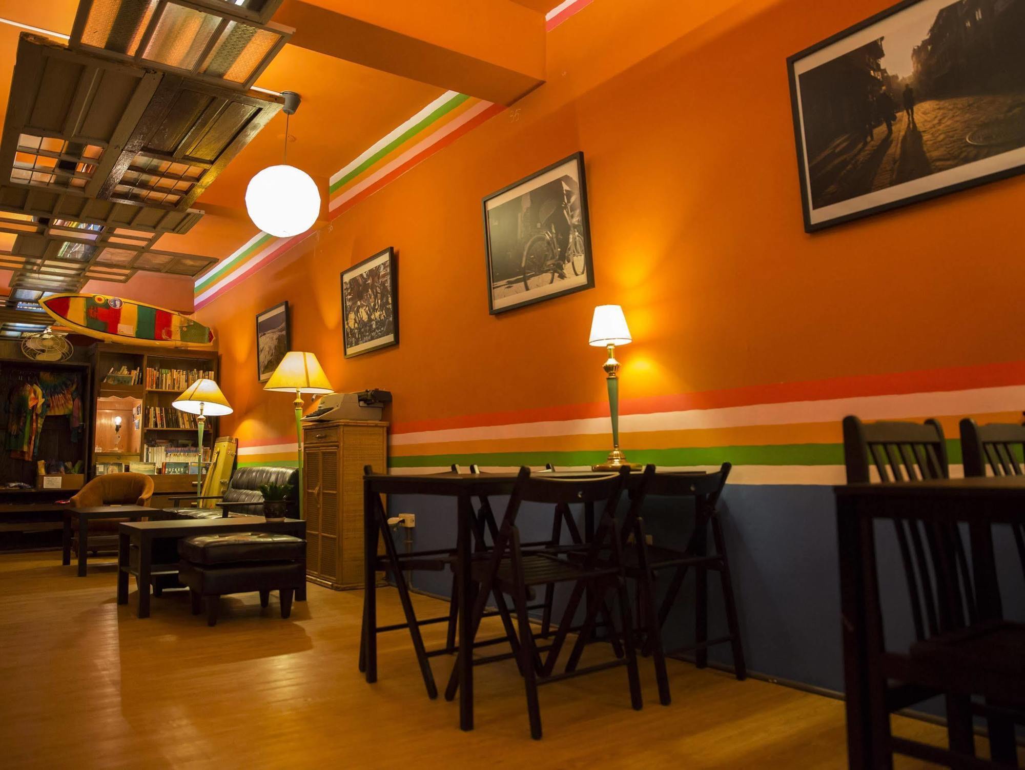 Hostel Rainbow Wave Hengchun Old Town Zewnętrze zdjęcie